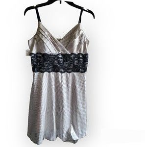 Trixxi dress size 13 junior champagne color black polka dot lace satin dress